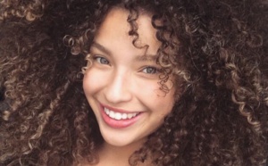 14 preuves que les femmes aux cheveux bouclés/ondulés sont la perfection incarnée !