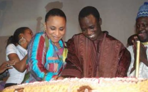 Vidéo : Thione Seck a fêté la Saint Valentin avec Tata Kiné Diouf