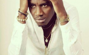 Concert de Bercy : Wally Seck suscite la passion au « Little Sénégal » de Paris