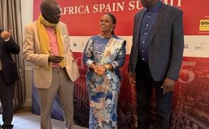 Madrid: Moubarak Lô, Mankeur Ndiaye, ancien Ministres des affaires étrangères et Mme Suzi Carla Barboza ancienne ministre des affaires étrangères de la Guinée Bissau au Sommet Espagne-Afrique