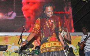 Le défunt chanteur sénégambien peut dormir en paix. Son fils a décidé de prendre la relève en suivant ses pas