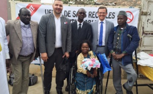 Une alternative durable aux sachets plastiques ? Les handicapés de Ouakam ont la solution !