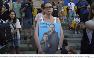 Ukraine: la mobilisation continue pour rétablir l'indépendance des institutions anticorruption