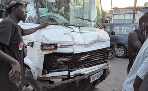 Drame à Castors : Un mort et plusieurs blessés dans un accident impliquant un car "Ndiaga Ndiaye" (Photos)