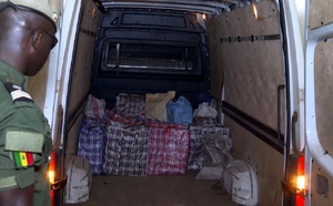 Cité Noflaye de Rufisque : Une opération combinée des Douanes sénégalaises et de la Gendarmerie nationale, a abouti à la saisie de 643 paquets de cocaïne, ce lundi