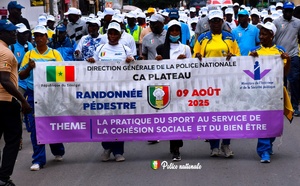 Randonnée citoyenne à Dakar : Sport et cohésion sociale à l’honneur, police et population marchent pour le vivre-ensemble