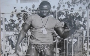 Disparition de Mouhamed Ndiaye alias Robert Diouf , légende de la lutte sénégalaise : un champion entre sport et transmission