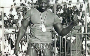 Hommage à Mohamed Ndiaye “ROBERT DIOUF”: La légende de la lutte tire sa révérence à 83 ans