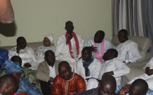 Référendum du 20 mars : Les images de la visite des leaders du Front du "Non" à Mbacké Kadior chez le Khalife des mourides