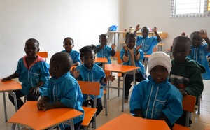 Nguidilé : Le maire Djily Lô soutient les écoles et les associations locales