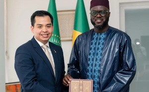 Assemblée nationale : El Malick Ndiaye reçoit le directeur de la Francophonie du Cambodge