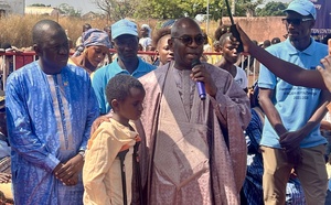 Moustapha Guirassy promet un accompagnement complet au jeune élève amputé, mais premier de sa classe à Kédougou