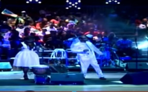Youssou Ndour ft  Abiba au Grand théâtre,  regardez