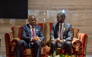 Luanda : Le Président Bassirou Diomaye Faye rencontre son homologue gabonais Brice Oligui Nguema