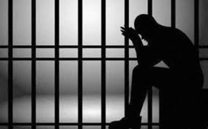 Viol, détournement de mineur - Le boutiquier prend dix ans  de prison
