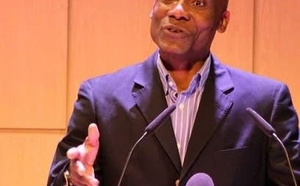 "C'est comme passer d'une messe par semaine, à une messe par mois" : Le coup de gueule de Joseph-Antoine Bell sur la CAN tous les quatre ans