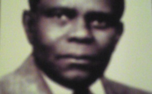 Souvenirs - Idrissa Seydi, capitaine d'industrie : Un exemple de réussite