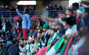 CAN 2025: Les larmes de Lumumba, emblématique supporter immobile après l’élimination de la RD Congo