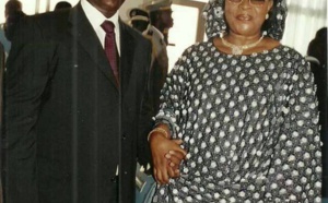 Le Pr Macky Sall lance à Aida Ndiongue : "vous êtes vraiment ma soeur ! " L'ex sénatrice de répondre : "vous êtes mon frère ! "