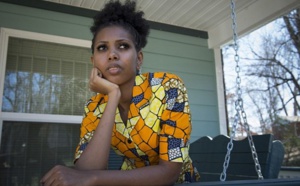 Jaha Dukureh, « l’Africaine la plus influente du monde » ? Portait d’une femme de conviction