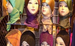 Iran: arrêtés pour avoir publié des photos de mannequins non voilées
