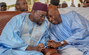 Guéoul : Ousmane Sonko présente les condoléances de l’État après le décès du Khalife Cherif Beuh Aïdara