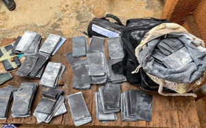 Yeumbeul : un chef d’entreprise arrêté avec 43 billets noirs et du matériel informatique saisi