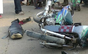 Drame de la route à Kael : Collision mortelle entre une moto Jakarta et un camion