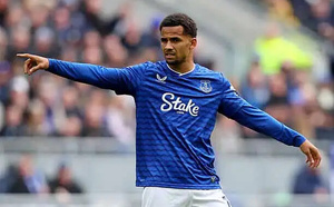 Iliman Ndiaye dans le viseur de Liverpool FC