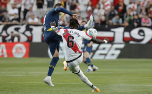 LaLiga : Le Rayo Vallecano de Pathé Ciss punit l’Espanyol et arrache une victoire importante pour le maintien