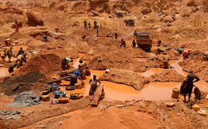 Kédougou : Afrigold dénonce l’occupation illégale de son site par des orpailleurs étrangers