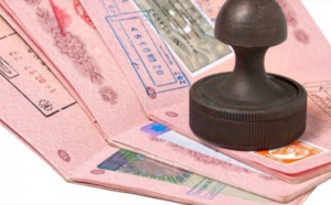 Trafic de visas : La Dic démantèle un réseau de faussaires 