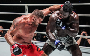 Fin de règne pour Reug Reug, battu par KO lors de sa revanche contre Malykhin