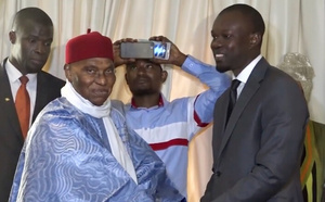 Centenaire de Wade : Ousmane Sonko rend hommage à « un pilier de la démocratie sénégalaise »