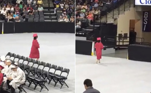 Les gens adorent cette fille qui a quitté sa cérémonie de remise de diplômes