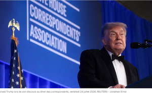 États-Unis: Donald Trump renoue avec ses attaques contre la presse au dîner des correspondants
