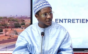 500 millions de la Première dame : Cheikh Bara Ndiaye s’interroge sur l’origine des fonds