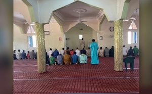 De la natte au téléphone : cinquante ans de sermon sénégalais