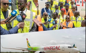 AIR SÉNÉGAL : Abdoul Ahad Ndiaye réceptionne le BOEING 737-800 « GOREE », une nouvelle étape dans le renforcement de la compagnie nationale et de la souveraineté aérienne du Sénégal