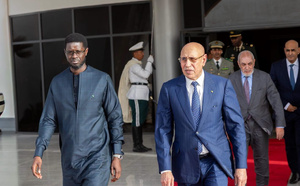 Sénégal–Mauritanie : Bassirou Diomaye Faye échange avec Mohamed Ould Cheikh El Ghazouani à Nouakchott