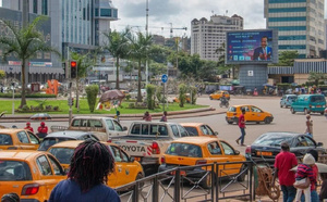 Cameroun : la Banque mondiale accorde un prêt de 390 millions de dollars pour un corridor routier