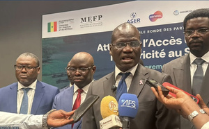Électrification universelle : 400 milliards FCFA nécessaires d'ici 2029 selon le ministre Abdourahmane Diouf