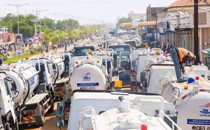 Inondations à Dakar : une dizaine de camions mobilisés sur initiative de la Première dame