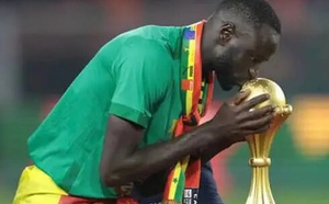 Cheikhou Kouyaté annonce la fin de sa carrière internationale