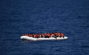 Italie: plus de 1.000 migrants secourus en Méditerranée, 17 corps retrouvés