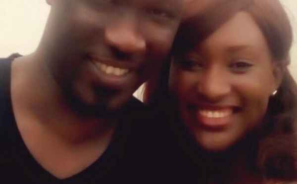Cheikh Ndiaye tout sourire avec Bébé