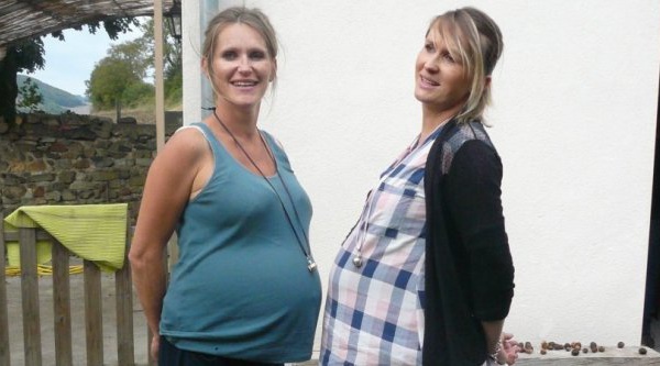 Insolite : Deux soeurs jumelles accouchent le même jour