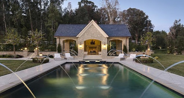 36 Photos : La maison paradisique de Kanye West et  Kim Kardashian, regardez