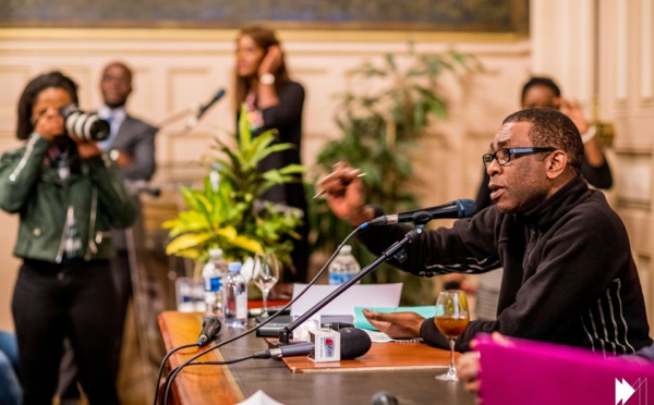 Youssou Ndour partage son expérience d'entrepreneur en Afrique lors du Give1talk organisé à la mairie du VX de Paris (images)