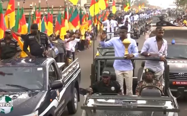Vidéo: Les "Lions indomptables", bien accueillis à Yaoundé...Regardez!